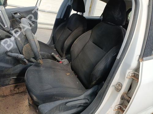 Air filter box PEUGEOT 208 I (CA_, CC_) 1.2 VTI 82 | BP31184078M87