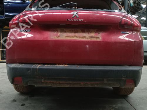 Bagtil kofangere PEUGEOT 2008 I (CU_) 1.2 VTi (82 hp) 31996742