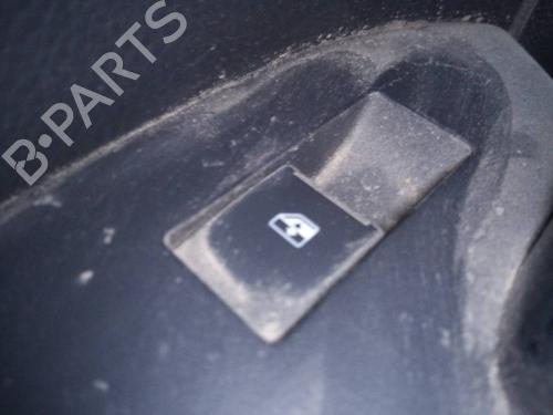Used Right rear window switch CHEVROLET CAPTIVA (C100, C140) 2.0 D 4WD (150 hp) 17009878