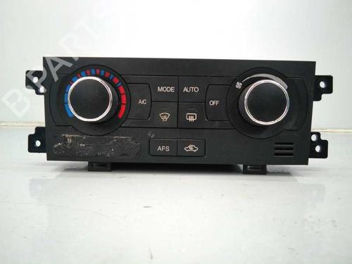 Used Climate control CHEVROLET CAPTIVA (C100, C140) 2.0 D 4WD (150 hp) 3362737