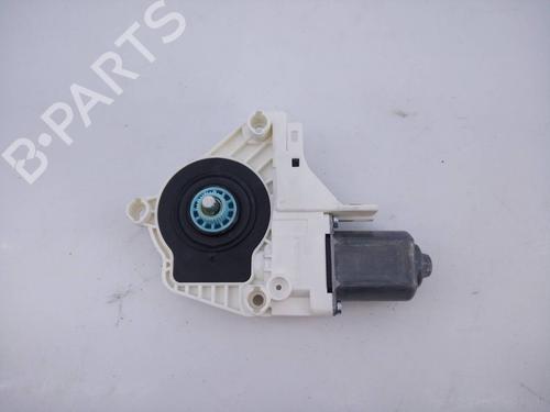 Used Left rear window motor PORSCHE CAYENNE (92A) 3.0 Diesel (245 hp) 13523799