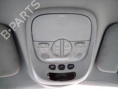 Used Interior roof light KIA SORENTO I (JC) 2.5 CRDi 4WD (140 hp) 13379267