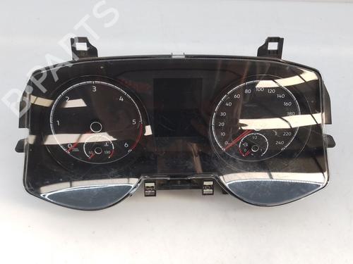 Used Instrument cluster VW TRANSPORTER T6 / CARAVELLE T6 Bus (SGB, SGJ, SHB, SHJ) 2.0 TDI (110 hp) 30383070