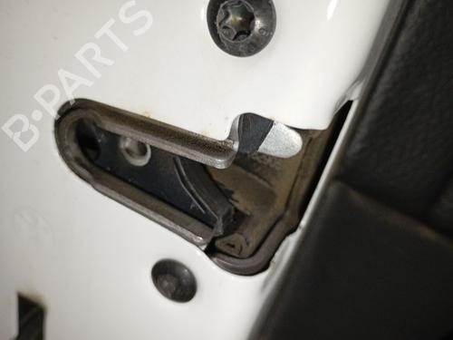 Venstre bagtil lås Venstre bagtil lås BMW X1 (F48) sDrive 18 d (150 hp) 36805083 36805083