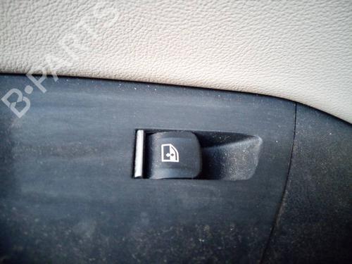 Used Left rear window switch BMW X3 (G01, F97, G08) xDrive 20 d (190 hp) 17011610