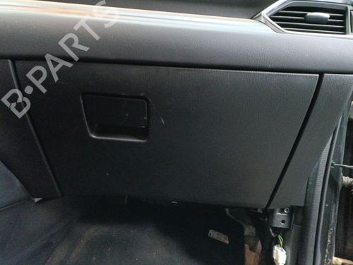 Handskerum MAZDA CX-5 (KF) 2.0 (165 hp) 24607743