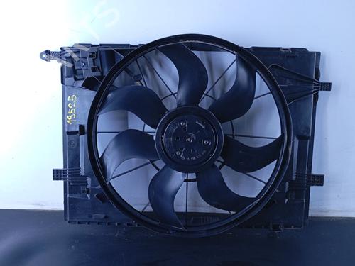 Used Radiator fan MERCEDES-BENZ C-CLASS (W205) C 220 BlueTEC / d (205.002, 205.004) (170 hp) 28141006