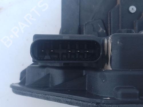Front left lock BMW 1 (F40) 118 i | BP33843664C98 - Image 4