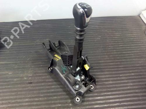 Gear lever NISSAN QASHQAI II (J11, J11_) 1.6 dCi 341018015R | E2-A4-39-2