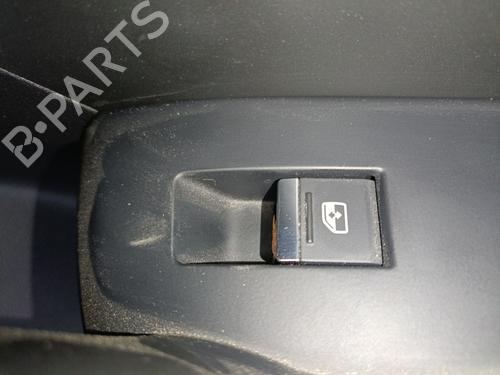 Høyre Foran elrute bryter Høyre Foran elrute bryter AUDI Q3 (F3B) 35 TDI (150 hp) 37537047 37537047