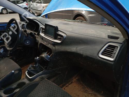 Dashboard KIA CEE'D (JD) 1.4 MPI BP28125594C46