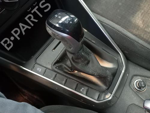Used Gear lever Gear lever VW POLO VI (AW1, BZ1, AE1) 1.0 TSI (95 hp) 33401375 33401375