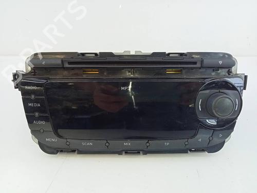 Used Radio SEAT IBIZA IV SC (6J1, 6P5) 2.0 TDI (143 hp) 17429009