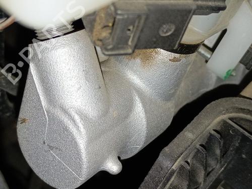 Used Brake master cylinder VW TIGUAN (AD1, AX1) 2.0 TDI (150 hp) 31331420