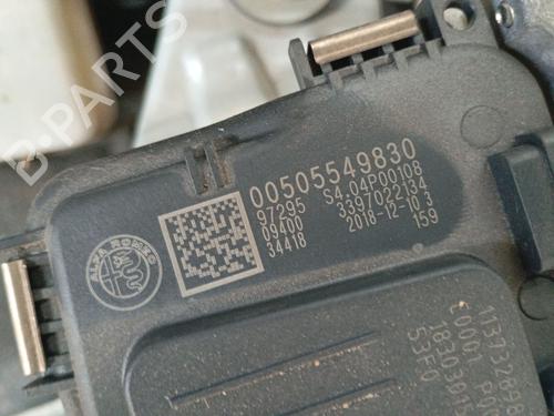Used Front wiper motor Front wiper motor ALFA ROMEO GIULIA (952_) 2.2 D (952ALA25, 952AFM25, 952APA2) (190 hp) 40237198 40237198