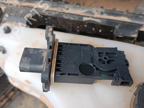 Mass air flow sensor FORD TRANSIT CUSTOM V710 Van (NRN) 2.0 EcoBlue AWD | BP37420954M95 - Image 2
