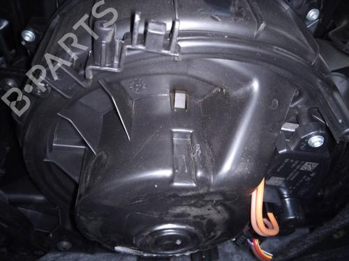 Used Heater blower motor AUDI Q3 Sportback (F3N) 40 TDI quattro (200 hp) 18961013