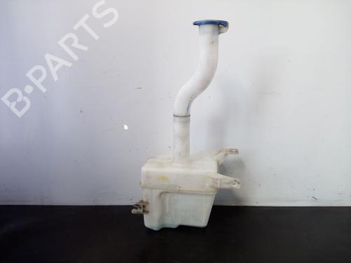 Used Windscreen washer tank HYUNDAI TUCSON (JM) 2.0 CRDi (140 hp) 16218557