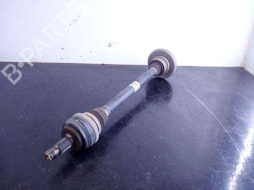 Left rear driveshaft MERCEDES-BENZ C-CLASS (W205) C 220 BlueTEC / d (205.002, 205.004) | BP16821152M40 