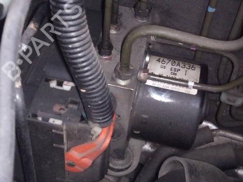 Used ABS pump MITSUBISHI OUTLANDER II (CW_W) 2.0 DI-D (CW8W) (140 hp) 13004065