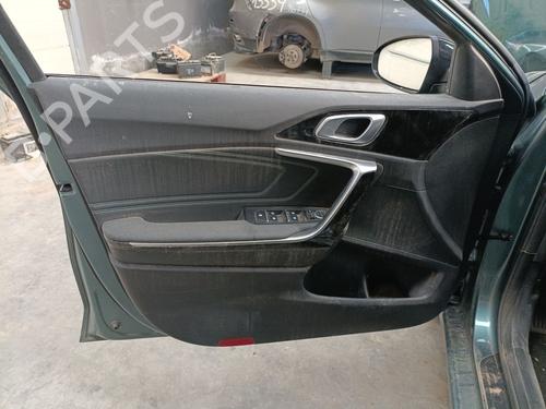 Venstre frontpanel KIA CEED (CD) [2018-2025]  30125103