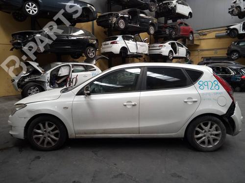 Used Parts HYUNDAI i30 (FD)  1.6 CRDi  1036774