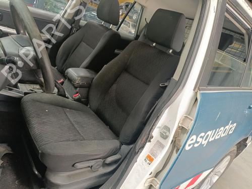 Left front window switch SUZUKI GRAND VITARA II (JT, TE, TD) 1.9 DDiS All-wheel Drive (JT419, TD44, JB419WD, JB419XD,... | BP38484430I27 - Image 8