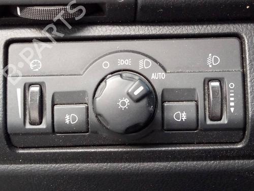 Used Headlight switch LAND ROVER FREELANDER 2 (L359) [2006-2015]  19108359