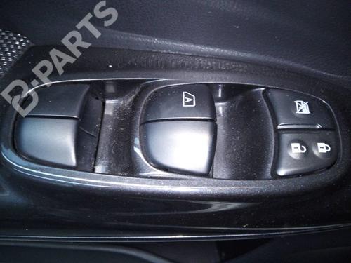 Used Left front window switch Left front window switch NISSAN JUKE (F15) 1.5 dCi (110 hp) 8502939 8502939