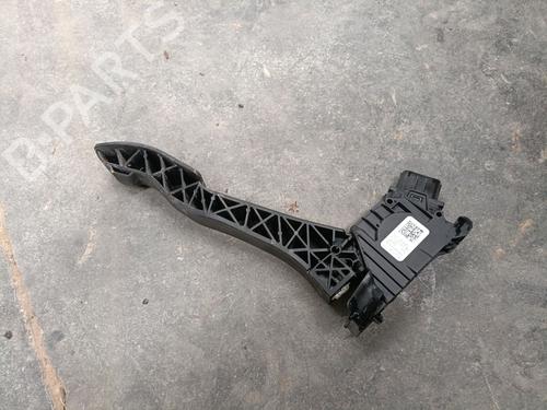 pedal-vw-t-roc-a11-d11-2017-32997746 main image