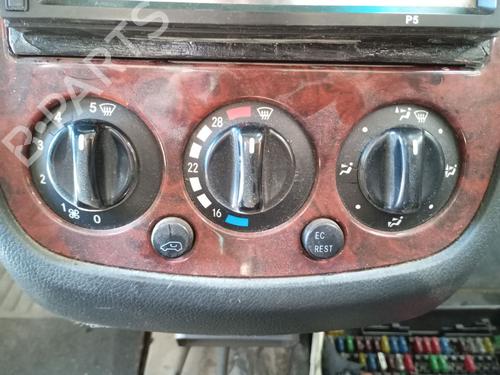 Used Climate control MERCEDES-BENZ VANEO (414) 1.7 CDI (414.700) (91 hp) 31944747