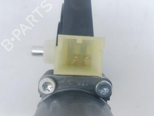 Right front window motor SKODA KAROQ (NU7, ND7) 1.5 TSI | BP39955463E20 - Image 4
