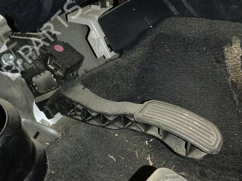 Used Pedal Pedal TOYOTA AVENSIS Saloon (_T27_) 2.2 D-4D (ADT271_, ADT271R) (150 hp) 40085411 40085411