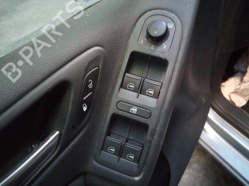 Used Left front window switch VW GOLF VI (5K1) 1.6 TDI (105 hp) 11336467