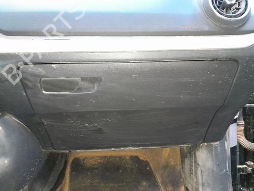 Used Glove box AUDI Q2 (GAB, GAG) 30 TDI (116 hp) 24681955