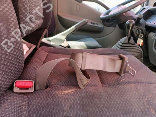 Used Rear center seatbelt Rear center seatbelt RENAULT TRUCKS Maxity [2007-2026] 40298049 40298049