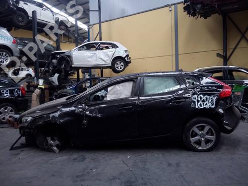 Used Parts VOLVO V40 Hatchback (525)  D2  1032900