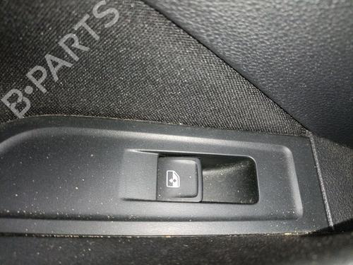 left-rear-window-switch-skoda-kamiq-nw4-2019-33235533 main image