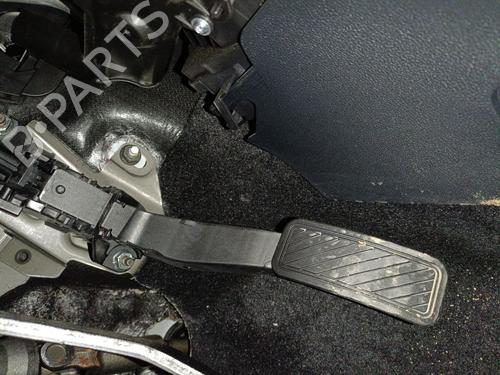 pedal-ford-puma-j2k-cf7-2019-36564179 main image