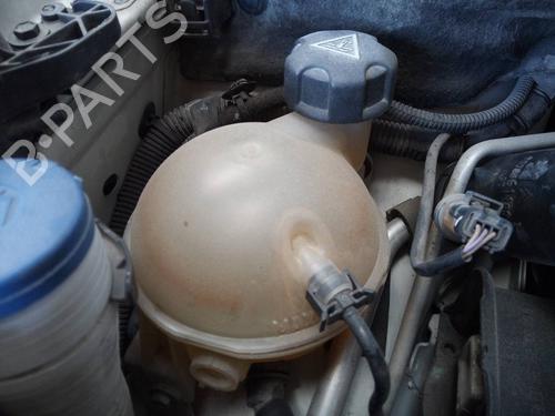 Used Expansion tank CITROËN C4 II (NC_) [2009-2025]  18293637
