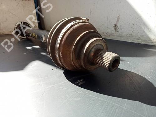 Right front driveshaft VW TOURAN (1T1, 1T2) 2.0 TDI 16V | BP11767351M39 