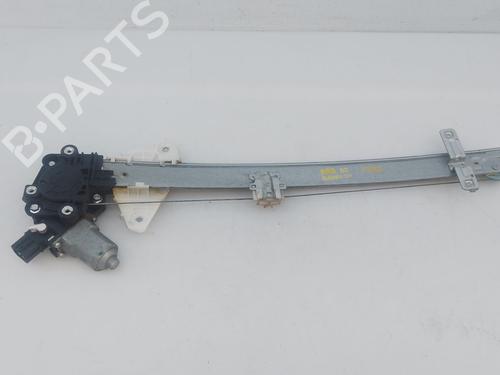 Lève-vitre avant gauche Lève-vitre avant gauche SUBARU XV (_GP_) 2.0 D AWD (GPD) (147 hp) 33872765 33872765