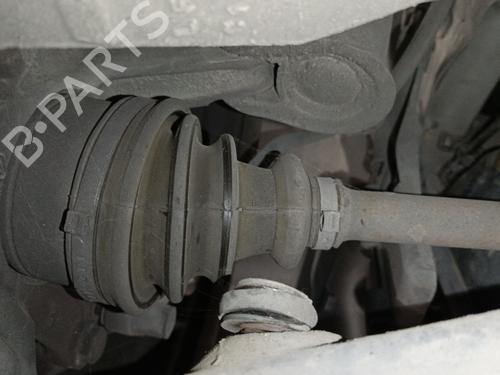 Arbre de transmission avant gauche DACIA DOKKER MPV (KE_) 1.5 dCi (KEAJ, KEAH) (90 hp) 31939872