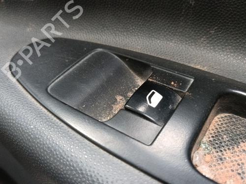 Used Right front window switch Right front window switch FIAT SCUDO Van (270_, 272_) 1.6 D Multijet (90 hp) 35725121 35725121