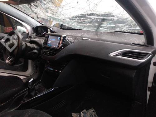 Used Dashboard Dashboard PEUGEOT 2008 I (CU_) 1.5 BlueHDI 100 (102 hp) 7525897 7525897