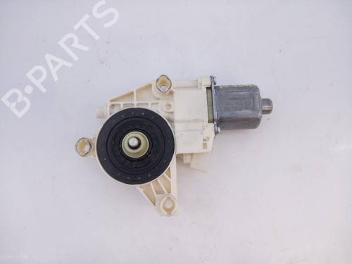 Used Left front window motor MERCEDES-BENZ GLK-CLASS (X204) [2008-2015]  13311423