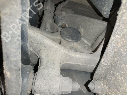 Used Right rear steering knuckle Right rear steering knuckle VW PASSAT B6 (3C2) 1.9 TDI (105 hp) 34719849 34719849