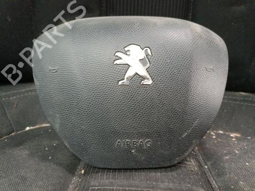 Used Driver airbag Driver airbag 38747708 38747708