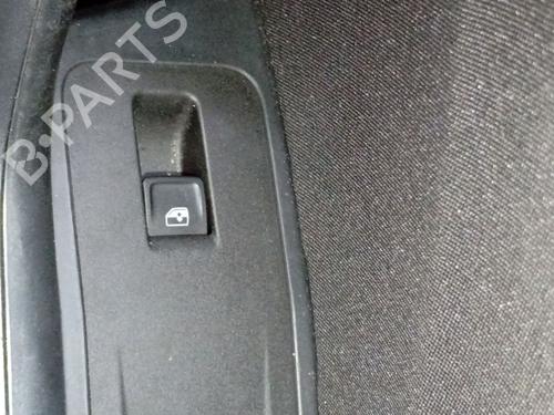 Used Right front window switch VW T-ROC (A11, D11) 1.0 TSI (110 hp) 33017659