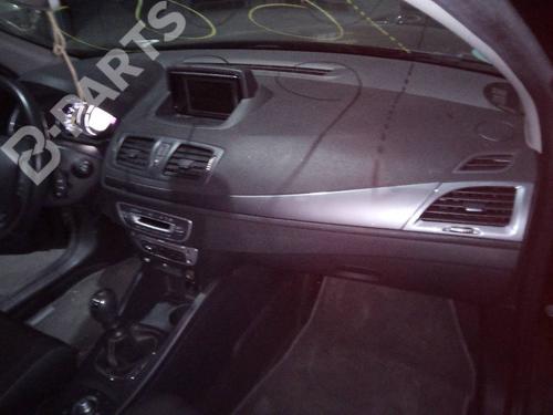 Used Dashboard Dashboard RENAULT MEGANE III Hatchback (BZ0/1_, B3_) 1.2 TCe (BZ2B, BZ11) (116 hp) 9048667 9048667